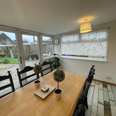 Traditional Cottage In West Kilbride Village シーミル エクステリア 写真