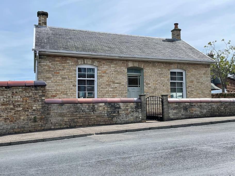 Traditional Cottage In West Kilbride Village シーミル エクステリア 写真