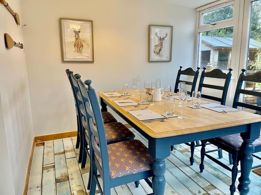 Traditional Cottage In West Kilbride Village シーミル エクステリア 写真